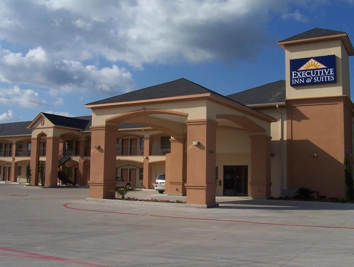 Executive Inn & Suites - Jewett Exterior photo